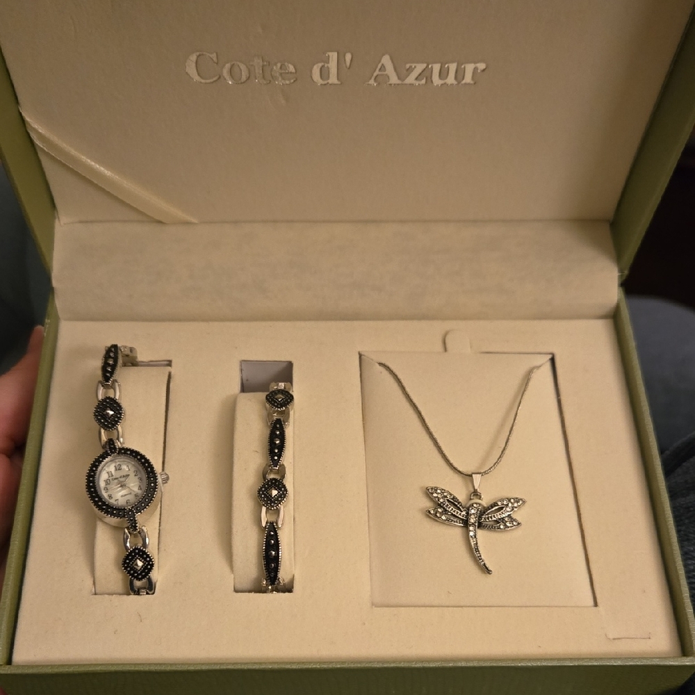 Black and Silver Bracelet Set